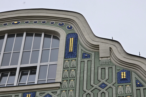 Art Nouveau ontmoet streetart in MünchenPrivétour: Engels of Duits