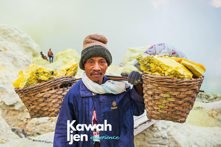 Banyuwangi: Ijen Crater and Bromo Mountain 2-Day Tour