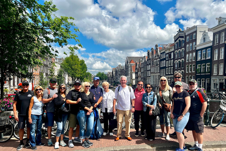 Amsterdam: Small Group Walking Tour with Fun Guide Walking Tour in Amsterdam with Enthusiastic and Fun Guide