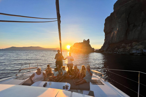 Baía de São Paulo: Excursão de meio dia em catamarã de luxo com bebidas