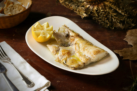 Portland: Fish Auction Tour & Cultural Seafood Tasting