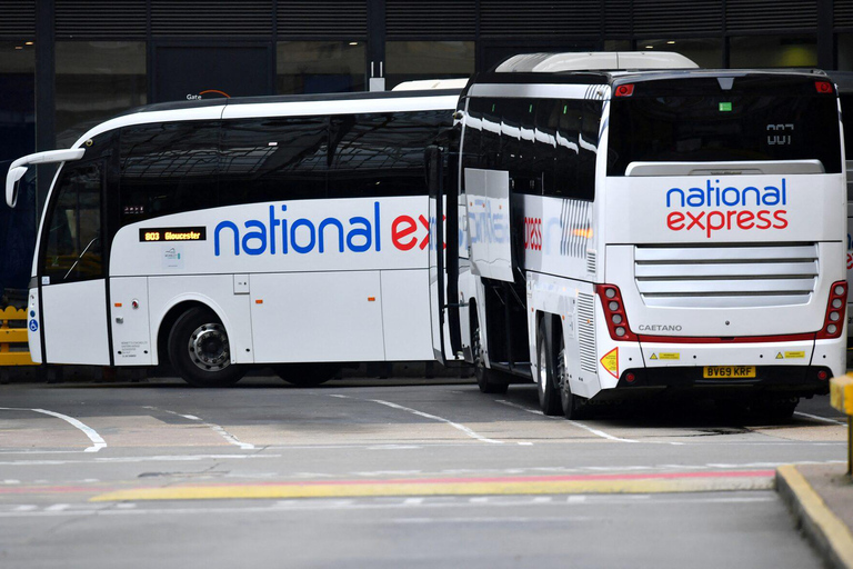 Gatwick Luchthaven : Bus transfer van/naar Cardiff