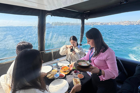 Istanbul: Morning Bosphorus Yacht Cruise w/Turkish Breakfast