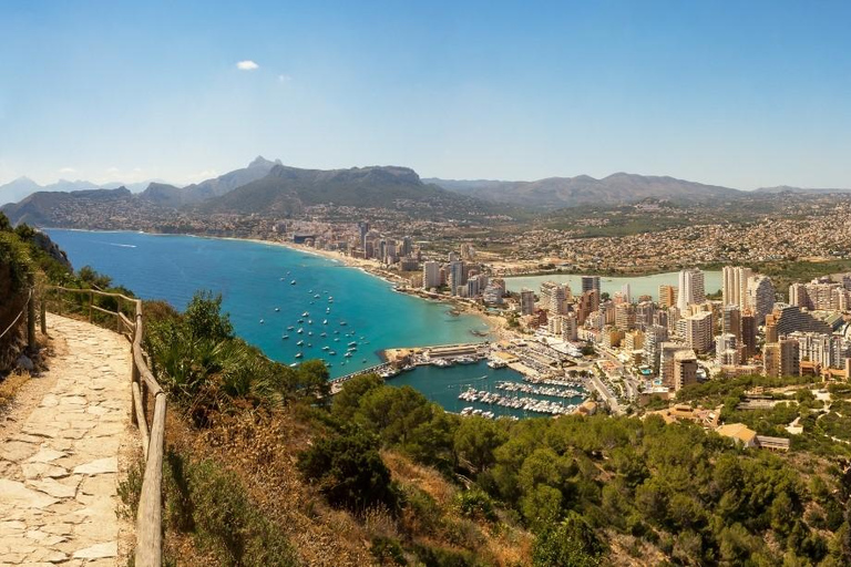 From Valencia: Day trip to Calpe and Benidorm From Valencia: Calpe and Benidorm