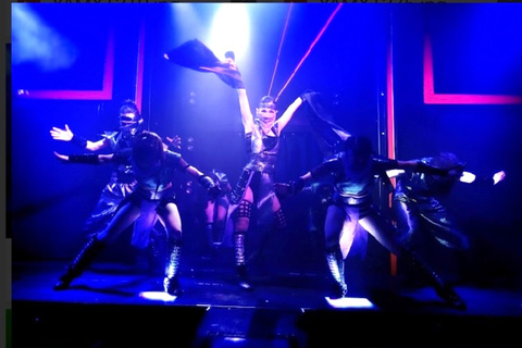Tokio: ¡Disfruta de un espectáculo de cabaret al estilo japonés en Ginza!