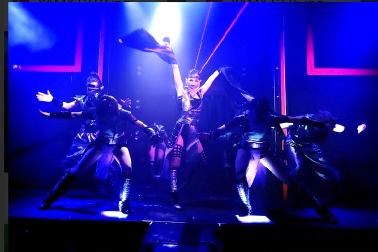 Tokio: ¡Disfruta de un espectáculo de cabaret al estilo japonés en Ginza!