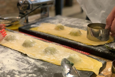 Rzym: Rzymska restauracja z jedzeniem i winemMenu Gold (3 dania)