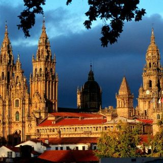 From Porto: Santiago de Compostela Full Day Tour