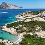 Da San Teodoro: Grand Tour in gommone dell'arcipelago di Tavolara
