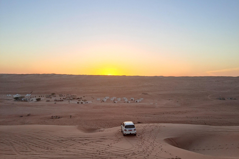 Visite guidée du désert avec nuit en camp privé