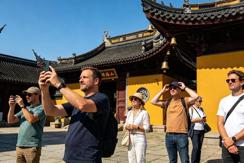 Shanghai: 4h Private City Tour, EN DE FR IT RU Local Guide Shanghai: 4h Private Tour with Italian Local Guide