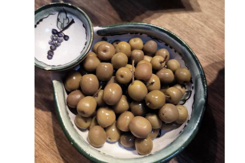 Colonia: Winery, Olive Oil & Gourmet Lunch Tour