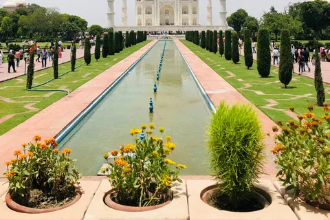 From Delhi: Private Taj Mahal At Sunrise With Yoga Classes