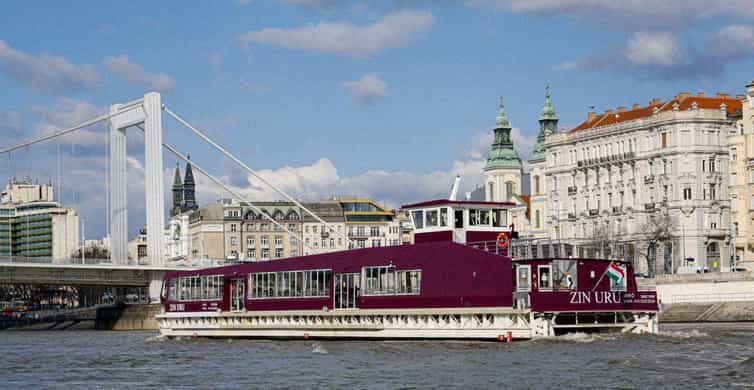 Budapest: Nighttime or Daytime Sightseeing Cruise photo 12