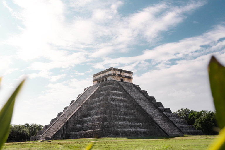 Cancun: Chichen Itza, Ek Balam, Cenote & Lunch Meeting Point Cancun