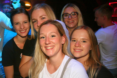 Pubcrawl Augsburg: Tour durch die besten Bars und Clubs der Stadt