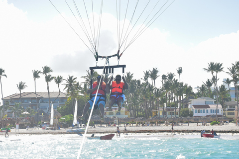 Puerto Plata: Parasailing from Playa Dorada Parasailing + Hotel Pickup