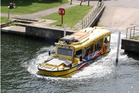 Windsor: Amphibious Duck Tour with Live Commentary Swan Splash Duck Tour