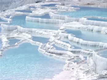 From Izmir: Pamukkale Full-Day Tour