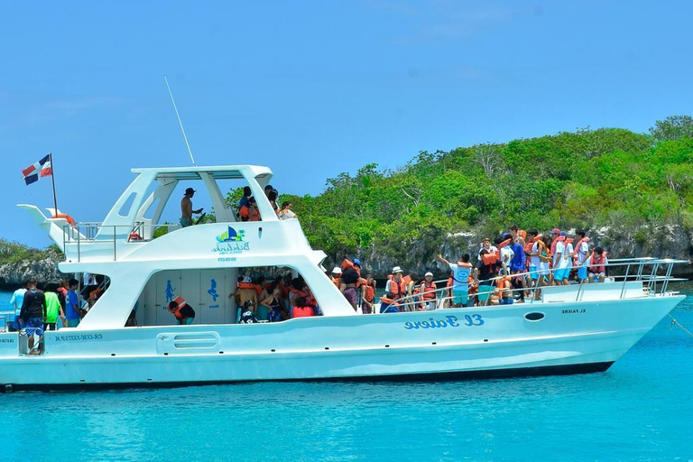 Punta Cana: Select Cruise Ship to Saona Island, DR with Lunch and Natural Pool From Anywhere in Santo Domingo