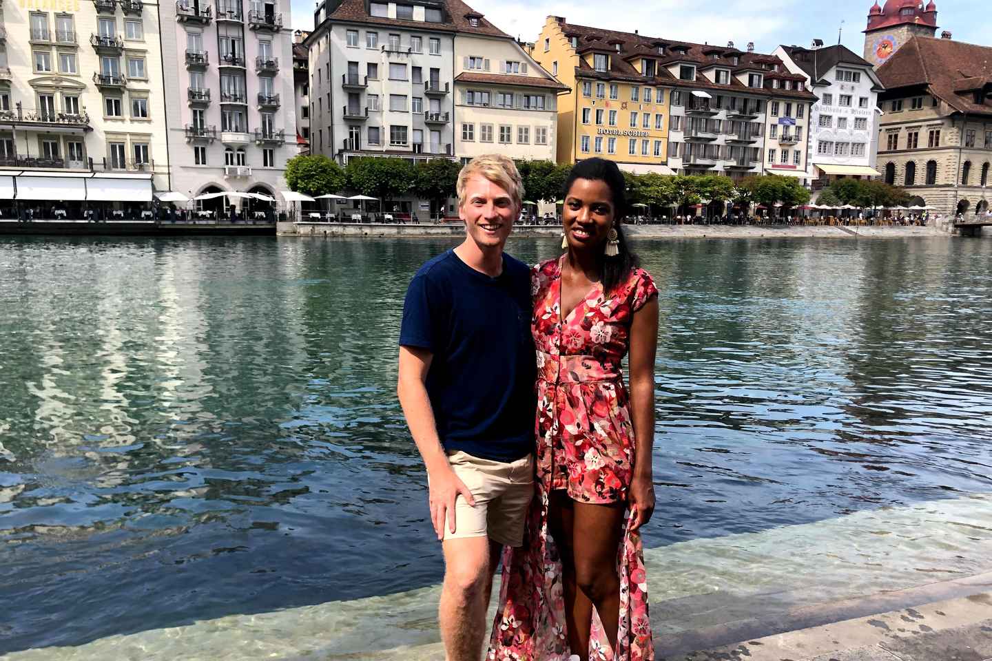 Lucerne: Private Walking Tour with Wine Tasting