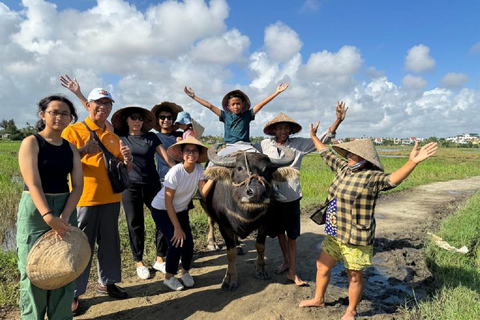 Hoi An : Ekologisk cykeltur med båtresa i korgbåt och lunch