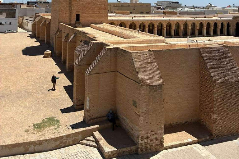 From Kairouan: 2-Day Sahara Tour with Hotel Stay 2-Day Sahara Desert Tour