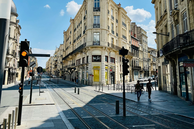 Welcome to Bordeaux: A Journey Through Time and Daily Life