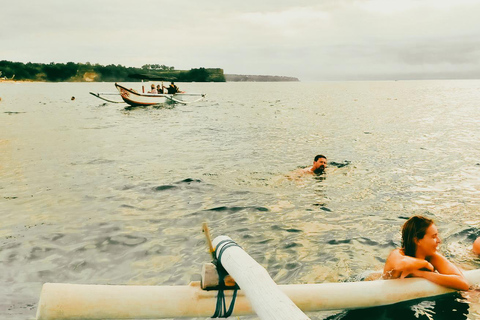 Bali : Croisière au coucher du soleil de Jimbaran à la falaise d&#039;UluwatuLieu de rendez-vous | Petit groupe