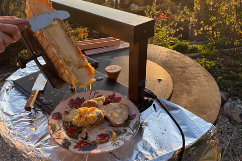 Montreux: assaggia il formaggio come un locale con vista sul lago e sulle montagneMontreux: assaggia il formaggio come un vero locale con vista sul lago e sulle montagne