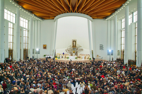 Ab Krakau: Auf den Spuren von Papst Johannes Paul II.Ab Krakau: Auf den Spuren von Johannes Paul II. - Englisch