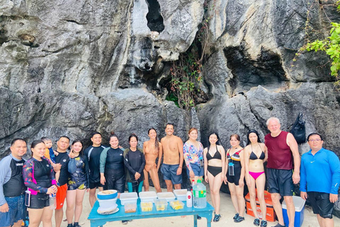 EL NIDO: Sharing/Joiner Island Hopping Tour C w/BUFFET LUNCH