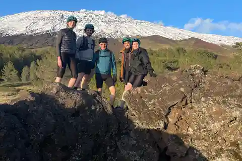 Monte Etna: todo alrededor en bicicleta eléctrica