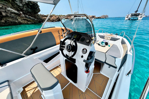 San Antonio: Tour Ibiza by boat. No license required, 6 people. Snorkeling and SUP