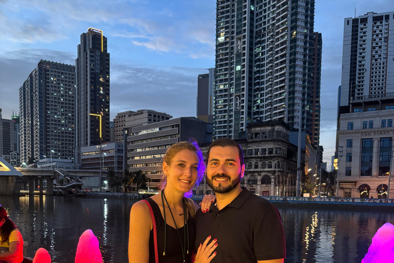 Manila night cruise, night life, foodie tour and 3d theather Solo traveller