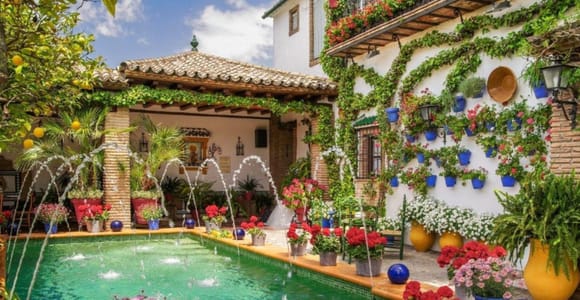 Hidden Cordoba Sightseeing Tour "Among Barrels and Flowers"