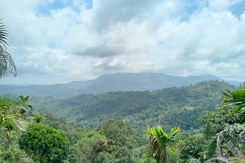 Rangala: Aventura de Senderismo, Acampada y Cascada