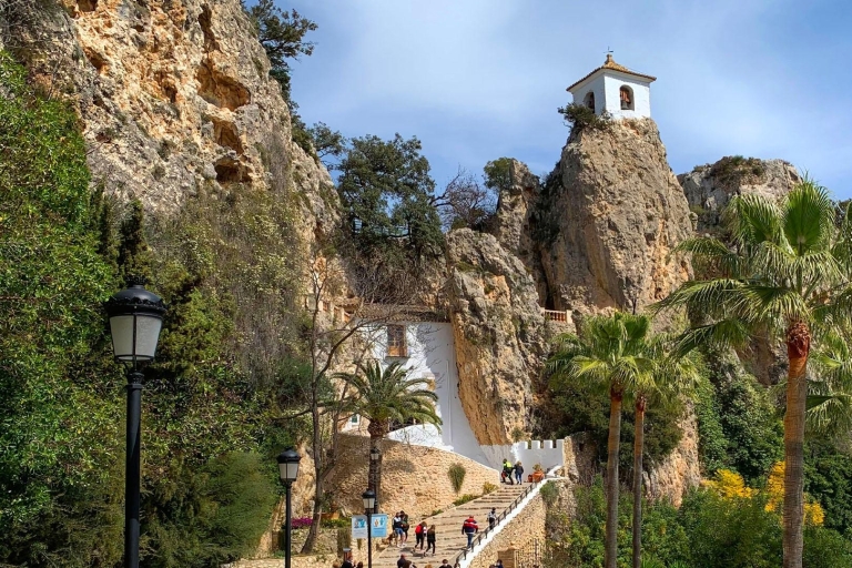 Depuis Alicante et Benidorm : Cascades de Guadalest et d'AlgarLieu de rendez-vous à Benidorm