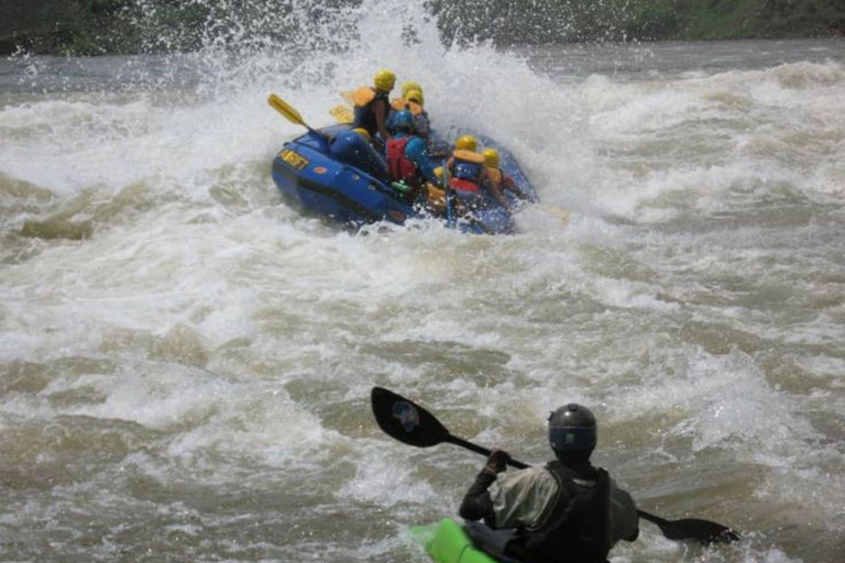 Jinja: Nile River Whitewater Rafting with Lunch