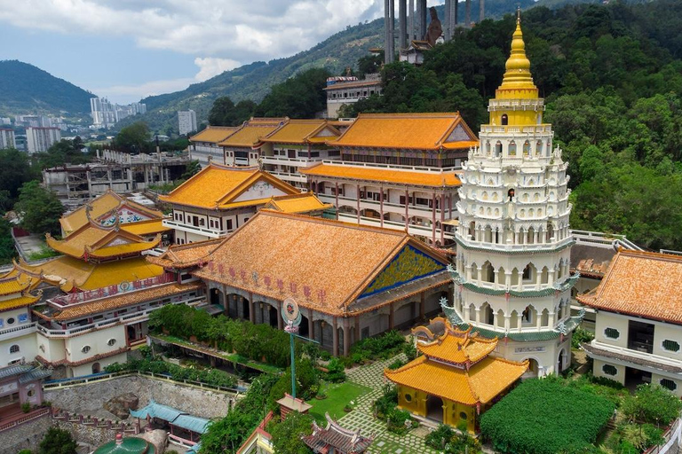Penang: Hill, Temple, Batik, and National Park Tour
