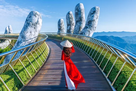 Hoi An: Traslado a Hue con ruta panorámica por el Paso de Hai Van