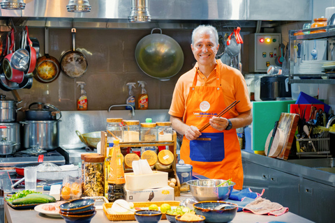 Hanoi: Market Visit and Home-Cooked Meal Cooking Class Private Option