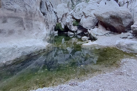 Mallorca: Torrent de Pareis Hiking Adventure