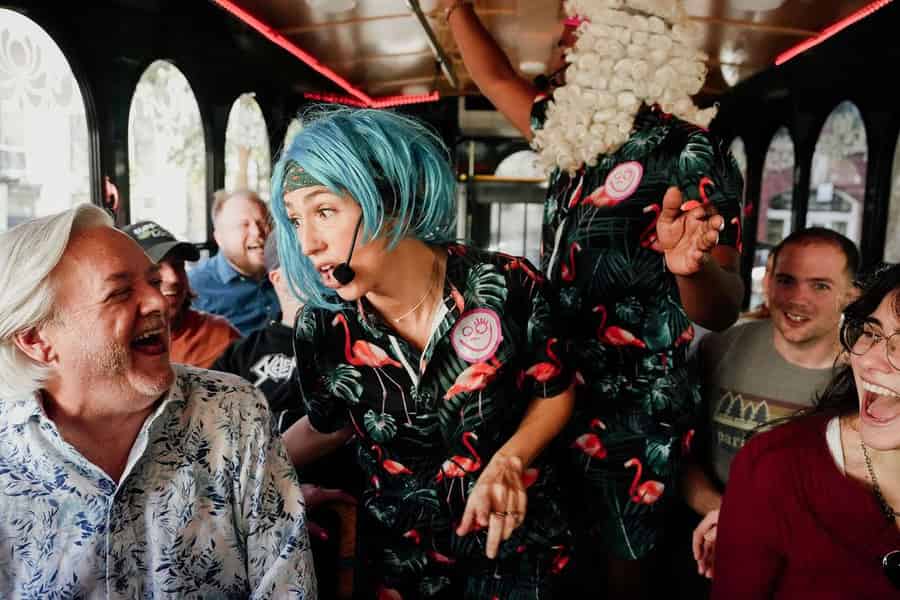 Savannah: "Savannah für Idioten" Comedy Trolley Tour. Foto: GetYourGuide Savannah: "Savannah für Idioten" Comedy Trolley Tour. Foto: GetYourGuide