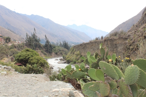Petite randonnée sur le Chemin Inca, Vallée Sacrée, avec la Montagne Arc-en-ciel