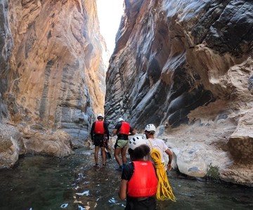 Jebel Shams: Full Day Adventure Tour through Snake Canyon
