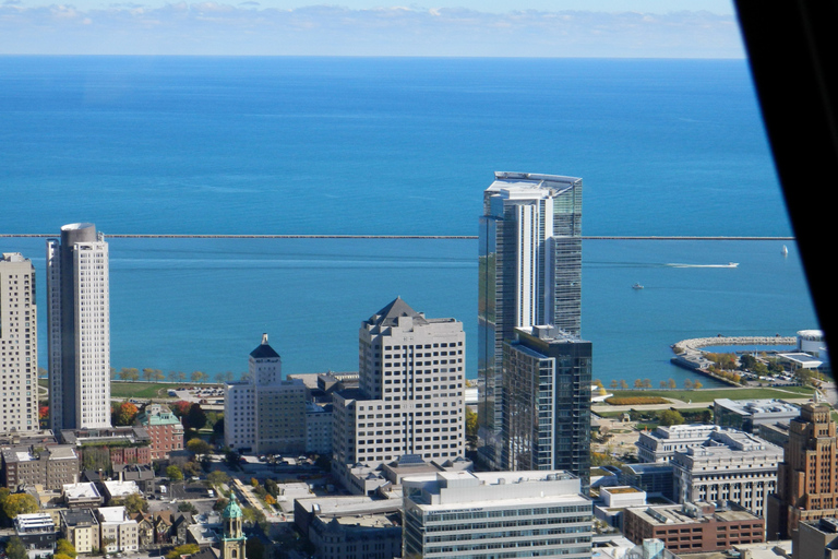 Milwaukee: Helicopter Rides Over Downtown & Lakefront Downtown Helicopter Ride