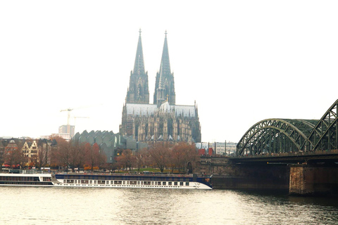 Von Amsterdam aus: Köln Weihnachtsmarkt TagestourGruppenreise