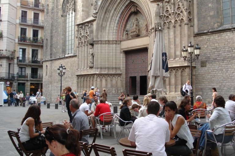 Barcelona: “The Cathedral of the Sea” Literary Walking Tour The Cathedral of the Sea Literary Walking Tour in Spanish