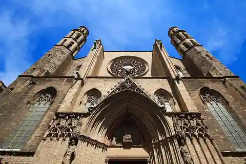 "Visite à pied littéraire "La cathédrale de la mer